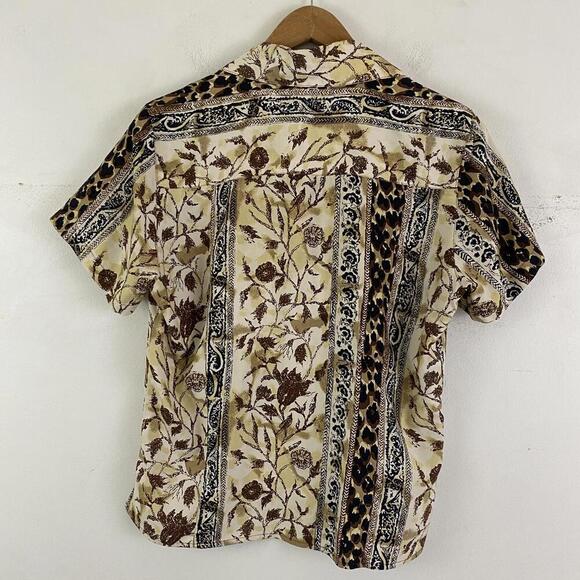 HALSTON vintage 100% silk animal print button down blouse - Picture 5 of 6